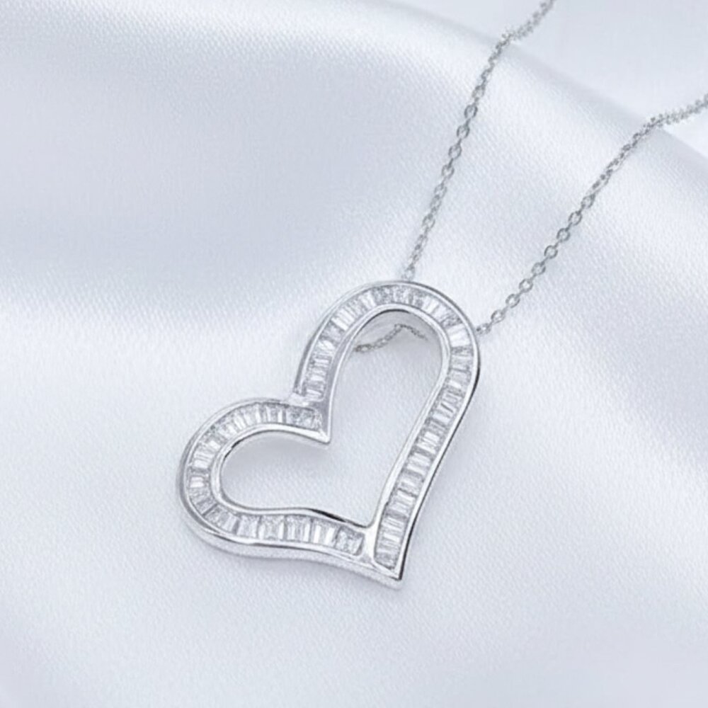 Open Heart Simulated Baguette Moissanite Silver Pendant Necklace NWOT